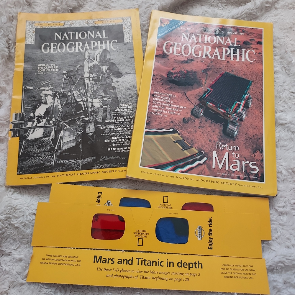 National Geographic 1971 Apollo 14 & 1998 Mars Edition with 3D Glasses History